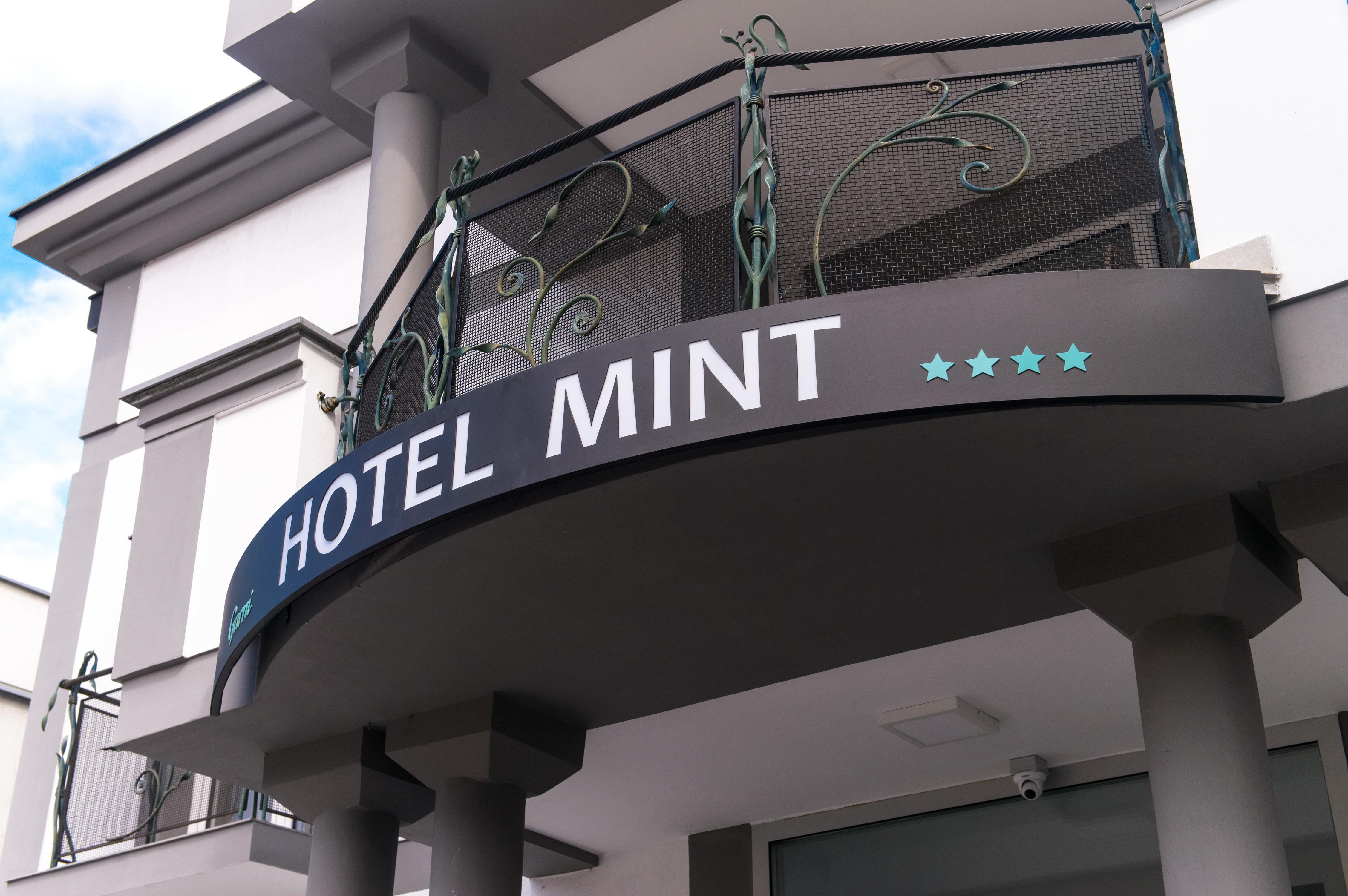 Garni Hotel Mint Белград Экстерьер фото